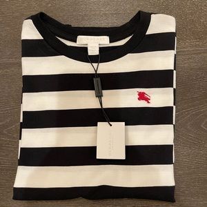 Burberry boy tshirt
